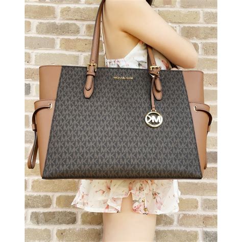 michael kors large tote|extra large michael kors tote.